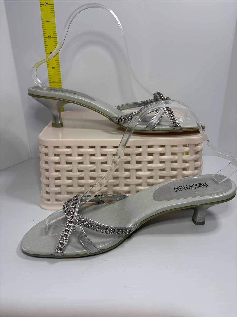 00’s Kenneth Cole Reaction Silver Clear-Strap Rhinestone Kitten Heels. Box‎ 25